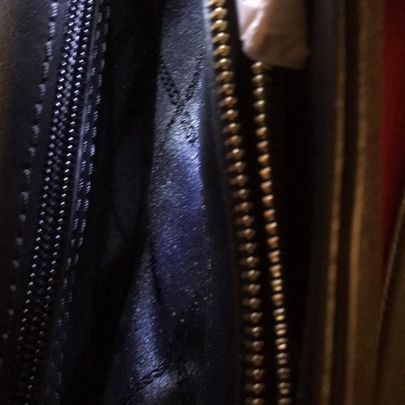 Michael Kors Leather Bag - Picture 4 of 6